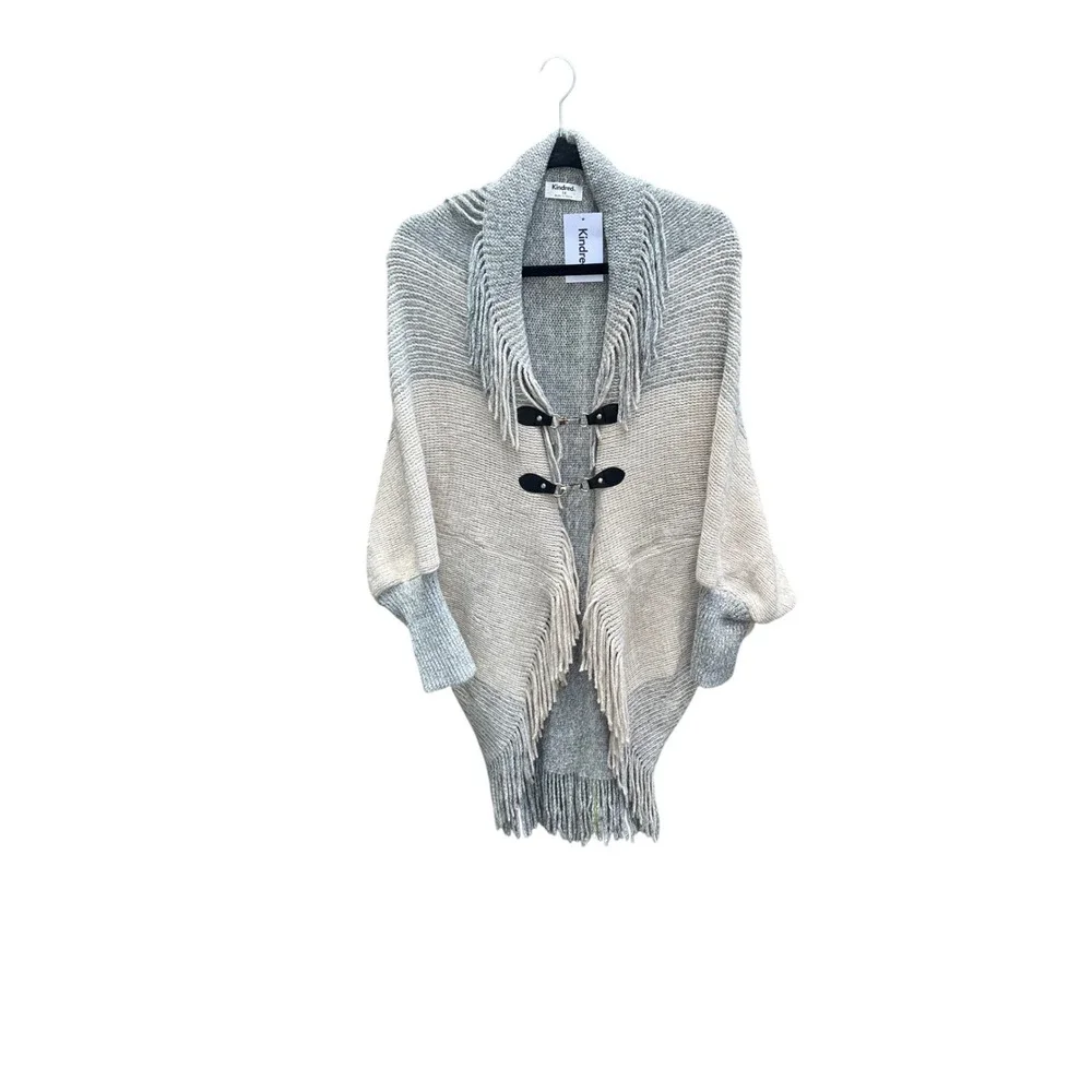 Kindred Plus Women 1X Grey Cream Metallic Fringe Toggle Cardigan Sweater NWT